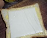 Foto langkah ke 2 dari resep Roti Tawar Goreng Lapis Keju.