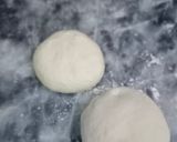 A picture of step 6 of 3 -layers chicken buns 😘😘.