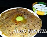A picture of step 6 of Aloo paratha.