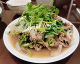 Hình bước làm 4 của món Bò xào cần, hành tây