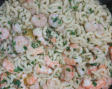 Foto del paso 5 de la receta: Fideuá con gambas