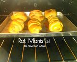 Foto langkah ke 7 dari resep Roti Manis Isi #Berani Baking Berani Sharing.