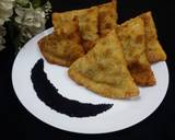 Aaloo Samosas with Black Seeds/Kalonji wale Aaloo Samose recipe step 1 photo