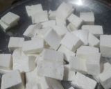 A picture of step 1 of Shahi paneer.