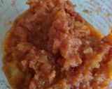 A picture of step 4 of Sweet & Spicey Chorizo and Apple Topping.
