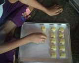 Foto langkah ke 5 dari resep Kukis wafer.