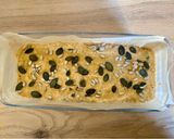 Une image de l'étape 7 de Cake « Bruno » #vegan butternut aux épices, aux dattes et aux graines de tournesol et de courge.