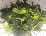 Foto del paso 3 de la receta: Revuelto de acelgas silvestres