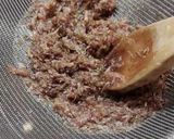 Foto del passaggio 2 della ricetta Gelatina di trifoglio rosso