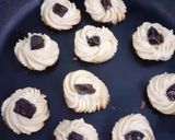 Foto langkah ke 3 dari resep 30. Cookies 3 bahan tanpa oven maupun mixer.