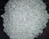 A picture of step 1 of Coconut crisps.