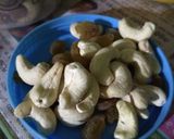 A picture of step 2 of Poda pitha.