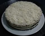 Foto langkah ke 5 dari resep Unbaked Oreo Cheesecake.