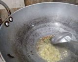 A picture of step 4 of बेसन,दही वाली कढ़ी (besan,dahi ki badi kadi recipe in hindi).