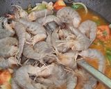 Foto langkah ke 4 dari resep Udang Asam Manis.