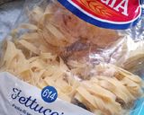 A picture of step 1 of CHICKEN ALFERADO PASTA😍.
