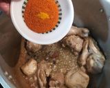 A picture of step 3 of Chicken Shorba.
