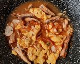 Foto langkah ke 3 dari resep Pindang telur sambal tomat.