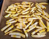 Foto del paso 3 de la receta: 48.🍟Patatas "fritas" ligeras al horno, muy crujientes