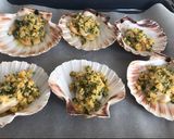 A picture of step 4 of Grilled scallops with gratin.
