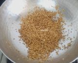 लापशी (Lapsi recipe in marathi) रेसिपी स्टेप 3 फोटो 