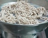 A picture of step 4 of Sorghum noodles.