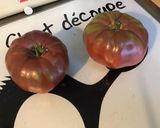 Une image de l'étape 2 de Salade de tomates bicolores et carottes râpées aux aromates de la mer.