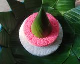 Foto langkah ke 13 dari resep Tumpeng Nasi Uduk khas Betawi.