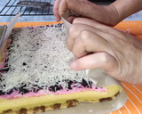Foto langkah ke 5 dari resep Bolu gulung.