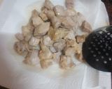 Foto del paso 2 de la receta: Guiso de otoño con garbanzos y carne de cochino