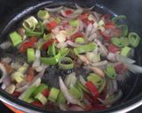 Foto del paso 1 de la receta: Pollo al vino tinto