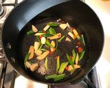 A picture of step 2 of Taiwanese Three Cup Chicken (San Bei Ji).