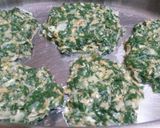 Foto del paso 4 de la receta: Buñuelos de acelga al horno, sin harina