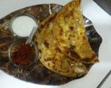 A picture of step 3 of Paneer cheese paratha.