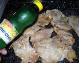 Foto del paso 4 de la receta: Pechuga de pollo a la mostaza con puerro y cachaca