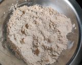 A picture of step 2 of Bhakri (Gujarati Flatbread).