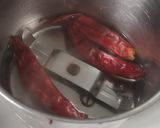 A picture of step 1 of Chilli garlic mushroom.