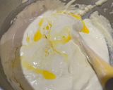 Foto langkah ke 3 dari resep Cake Kuning Telur Keju.