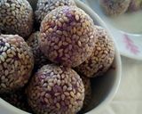 Foto langkah ke 6 dari resep Onde-onde ubi ungu yang lembut.