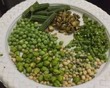 A picture of step 1 of Varadiyu.