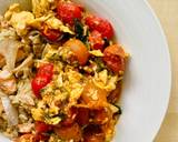 Mushroom Salmon Rice with Tomato Basil Eggs recipe step 3 photo