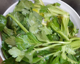 Foto del paso 1 de la receta: Ensalada de apio con palta