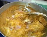 A picture of step 2 of Kaju Chicken Curry.
