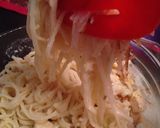 Foto del paso 9 de la receta: Tallarines con salsa de pollo y ajo