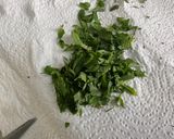 Une image de l'étape 7 de Courgettes jaunes grillées sauce crème,feta, menthe.