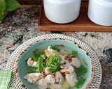 Foto langkah ke 5 dari resep Sup Ayam Jahe Simple.