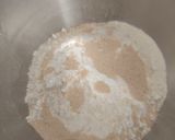 Foto langkah ke 2 dari resep Salt Bread.