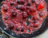 Foto del paso 2 de la receta: Mermelada de frutos rojos con chía