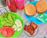 Foto langkah ke 1 dari resep Burger ala" isi katsu.