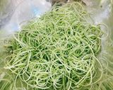 Hình bước làm 2 của món Gỏi Sứa Rau Muống